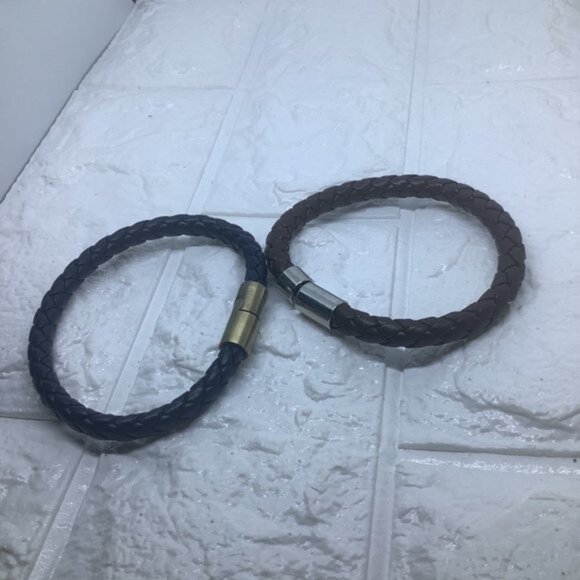 Stainless Steel Men’s Braided‎ Bracelet Men’s Magnetic Clasp 7.5-8.5 Inch - Picture 4 of 6